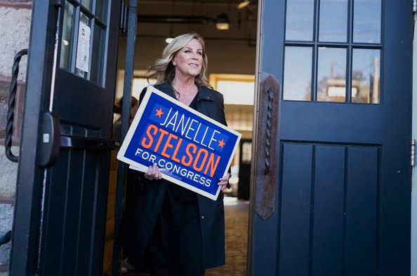Janelle Stelson